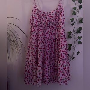 Cute trixxie dress with 🍒!!
